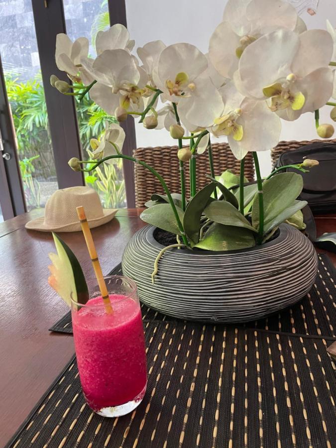 Villa Kipas Seminyak Exteriör bild
