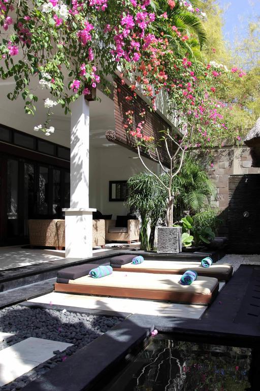 Villa Kipas Seminyak Exteriör bild